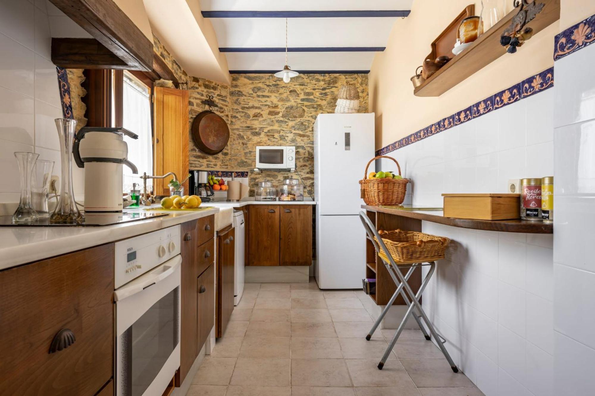 Casa Peleyon Bed & Breakfast Кастропол Екстериор снимка