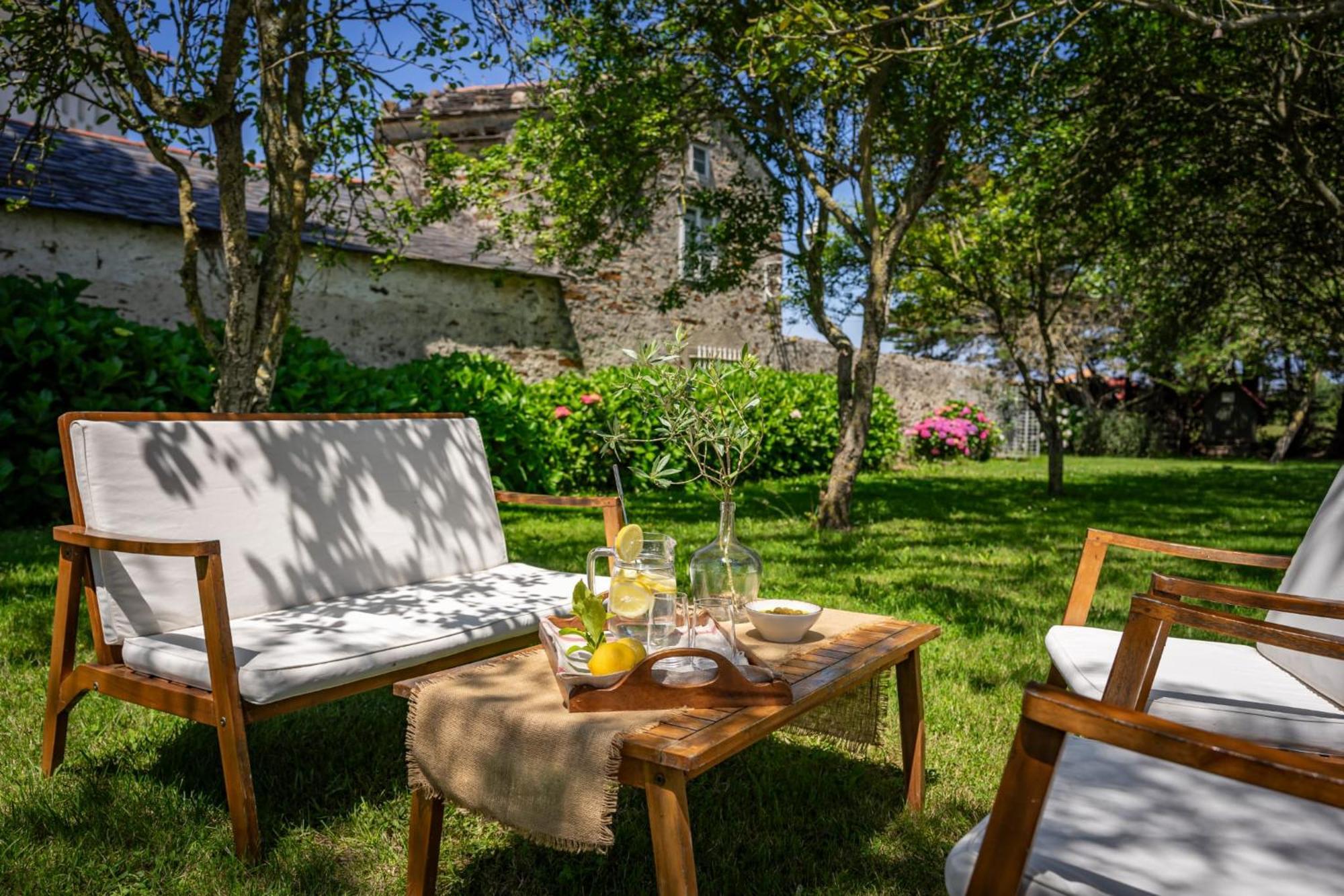 Casa Peleyon Bed & Breakfast Кастропол Екстериор снимка