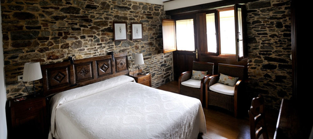 Casa Peleyon Bed & Breakfast Кастропол Екстериор снимка